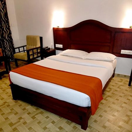 Natura Inn Munnar Bagian luar foto